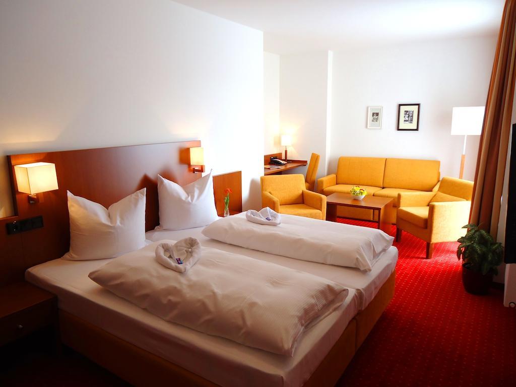 Hotel Gasthof Posthalter Цвизел Стая снимка
